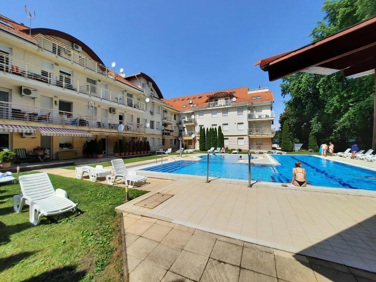 Hajdúszoboszló Toscana Panoráma Exterior foto